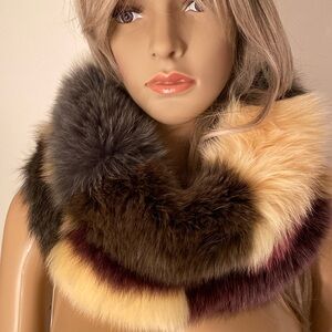 Real fox fur artisanal round scarf, multicolored
